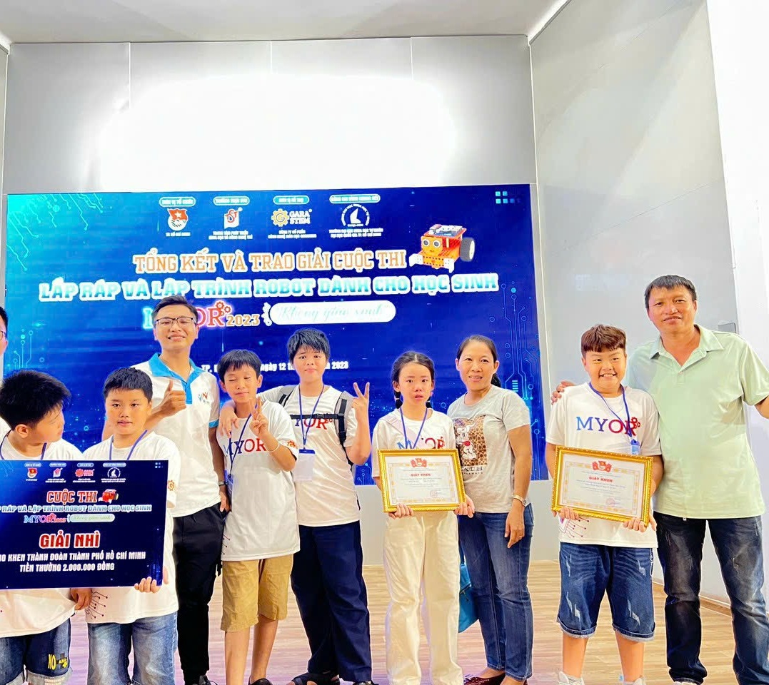 Mentor for the 2023 National Robot Assembly and Programming Competition